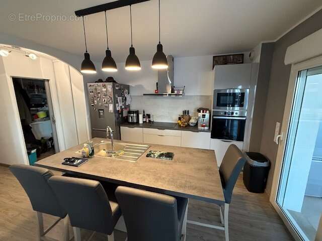 Appartement à VILLELONGUE-DELS-MONTS