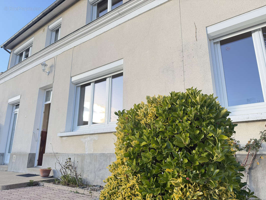 Maison à LA FLECHE