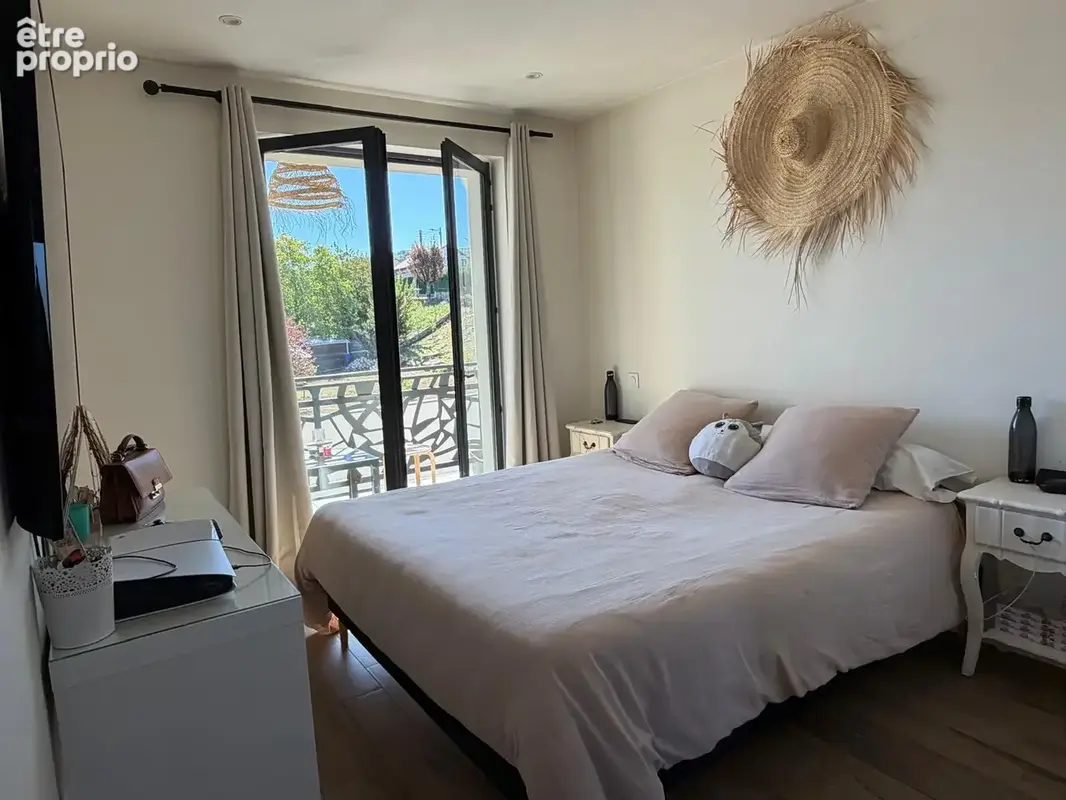 Maison rénovée de 202 m2 avec dépôt de 90m2, idéal artisan - roche-la-moliere - photo 7