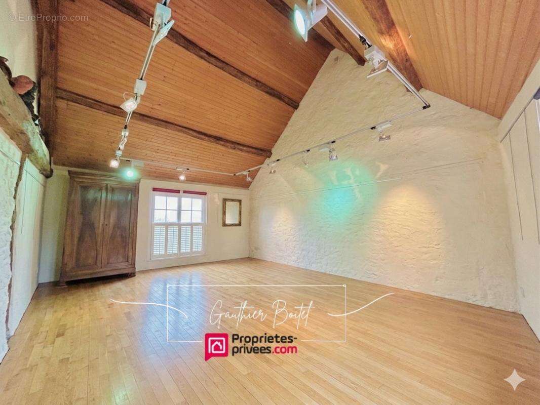 Maison à COULOMMIERS