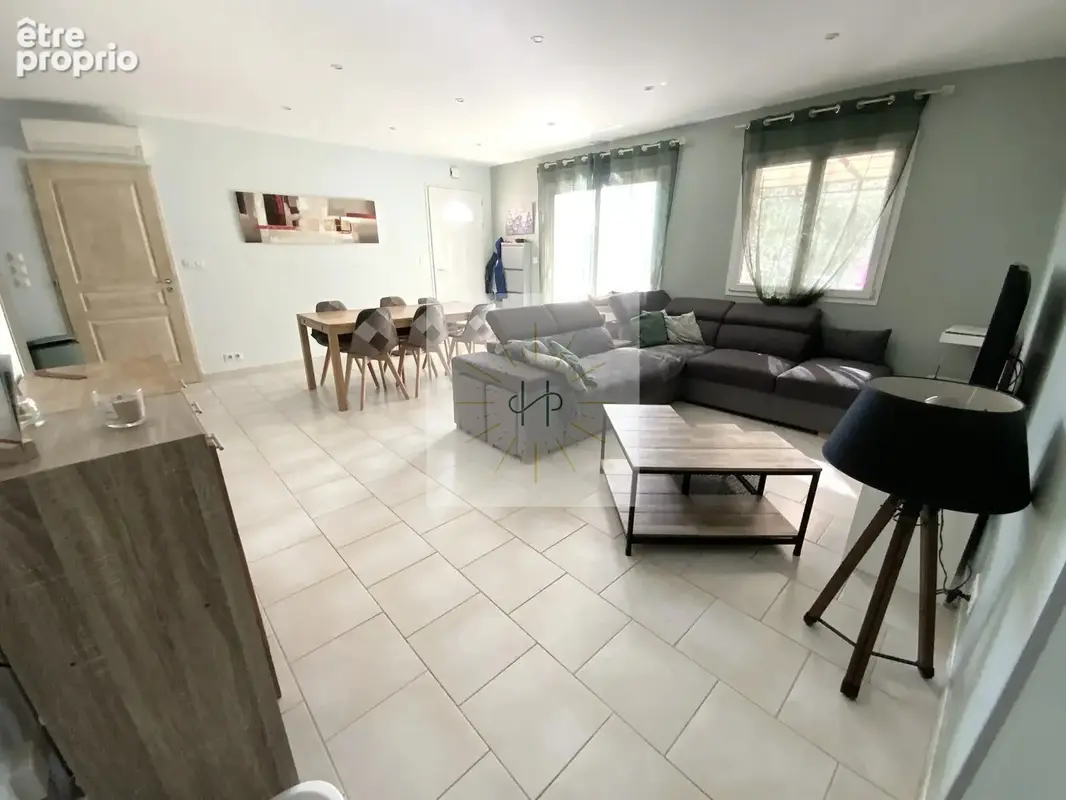 Maison 6 pièces 107 m² à vendre à Rochemaure (07400) - photo 5