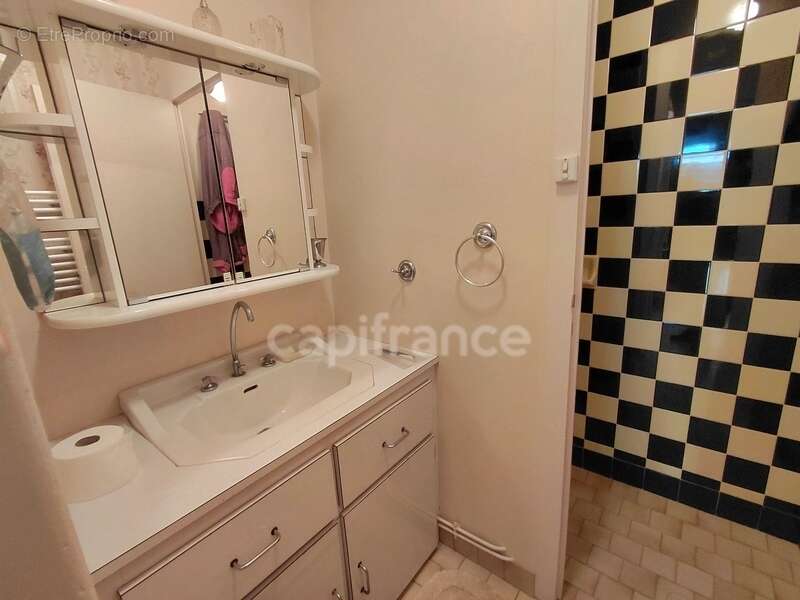 Maison à LATHUS-SAINT-REMY