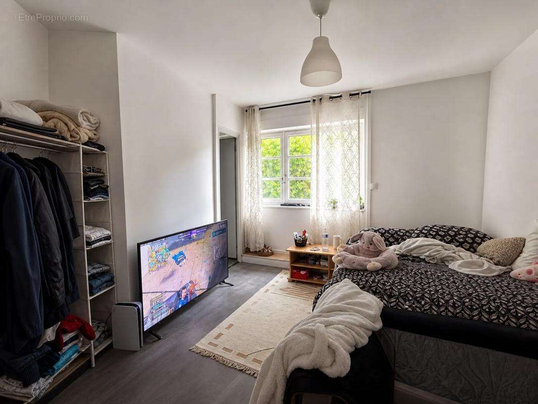 Immeuble de 9 pièces de 200 m² situé à Niort - photo 13