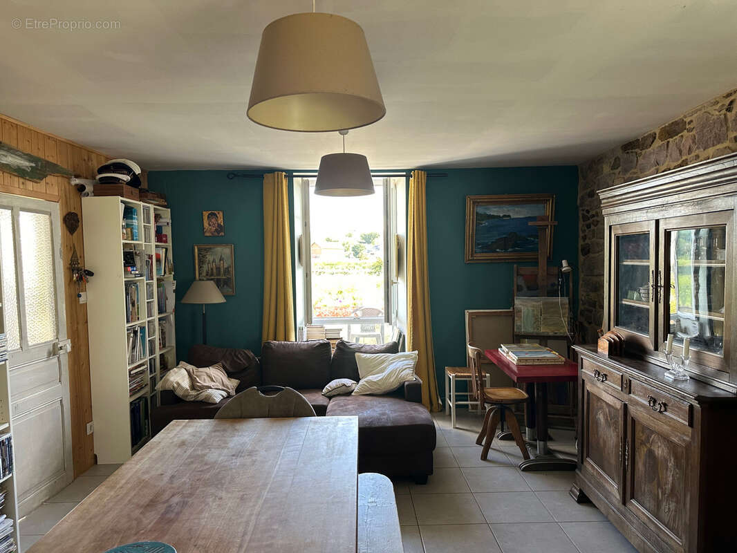 Maison à FREHEL