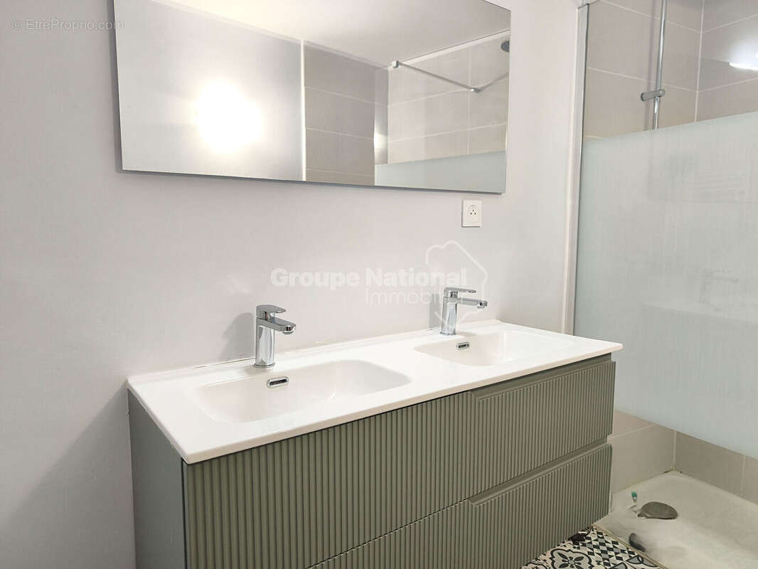 Villa familiale rénovée 197 m² - Piscine - Dépendance - photo 7