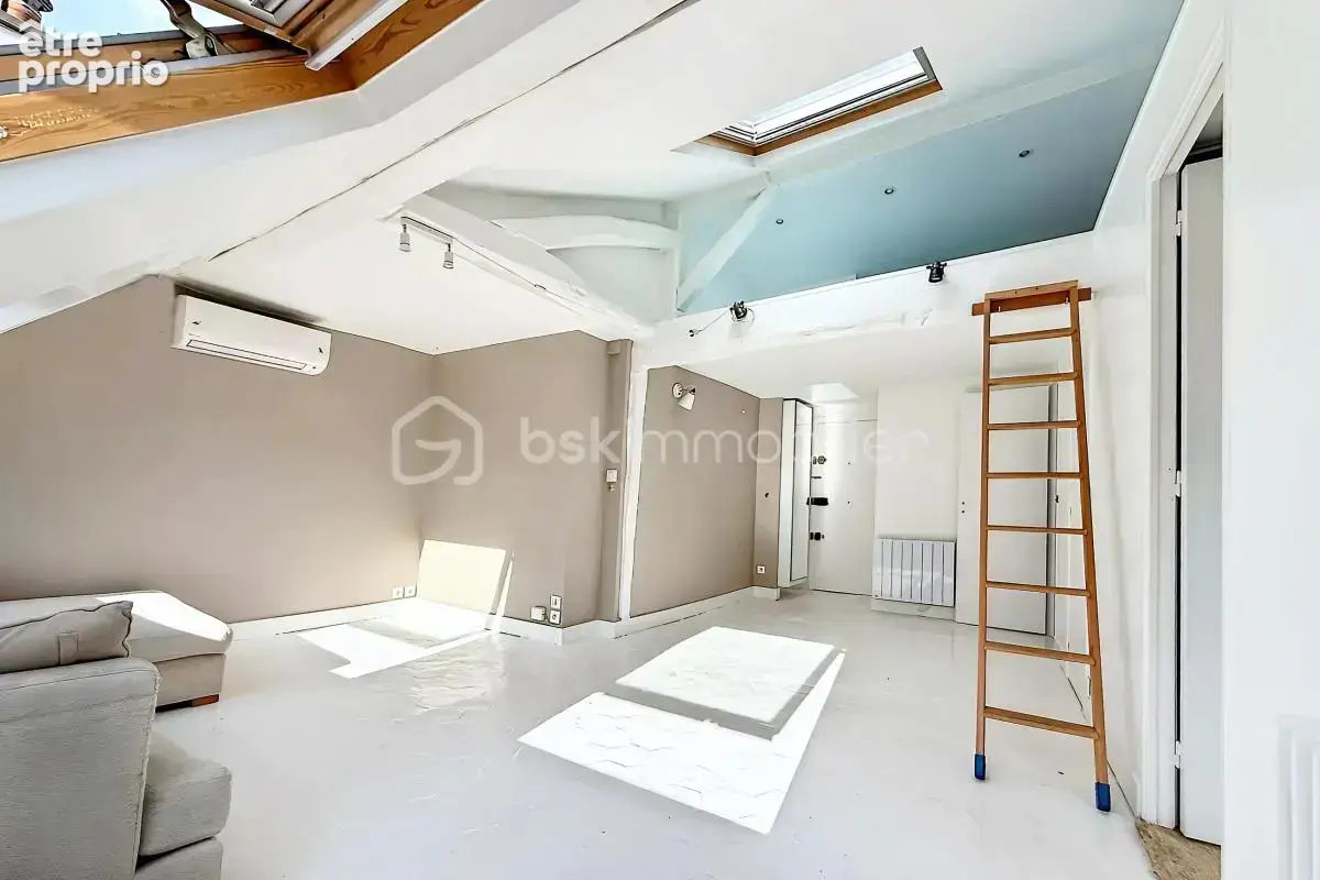 Plein ciel pour cet appartement au dernier étage avec ascenseur - photo 16