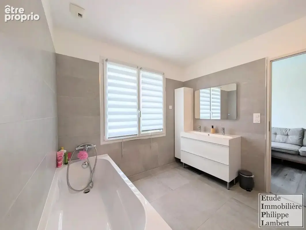 - Maison contemporaine avec piscine- - photo 12