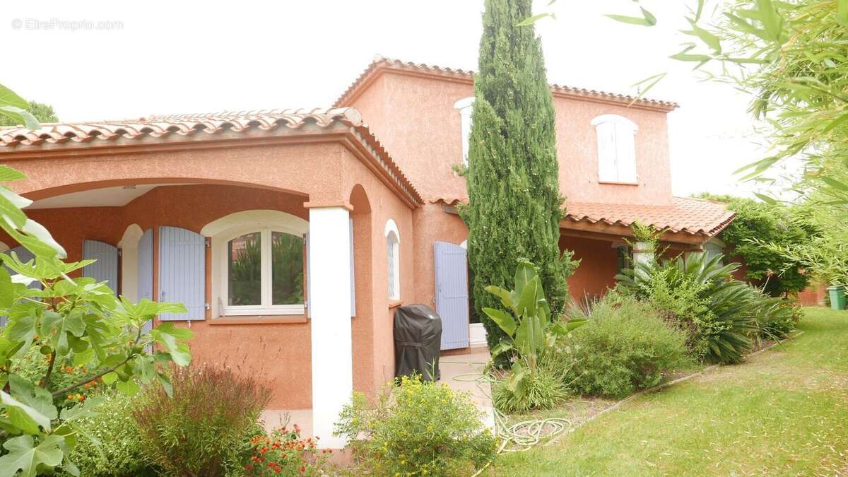 Maison à VILLENEUVE-DE-LA-RAHO