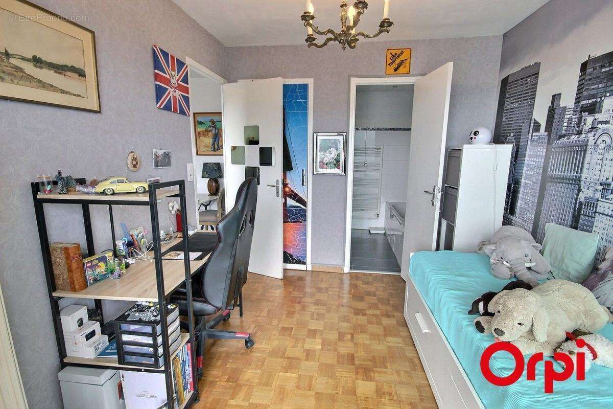 Appartement à MARSEILLE-12E