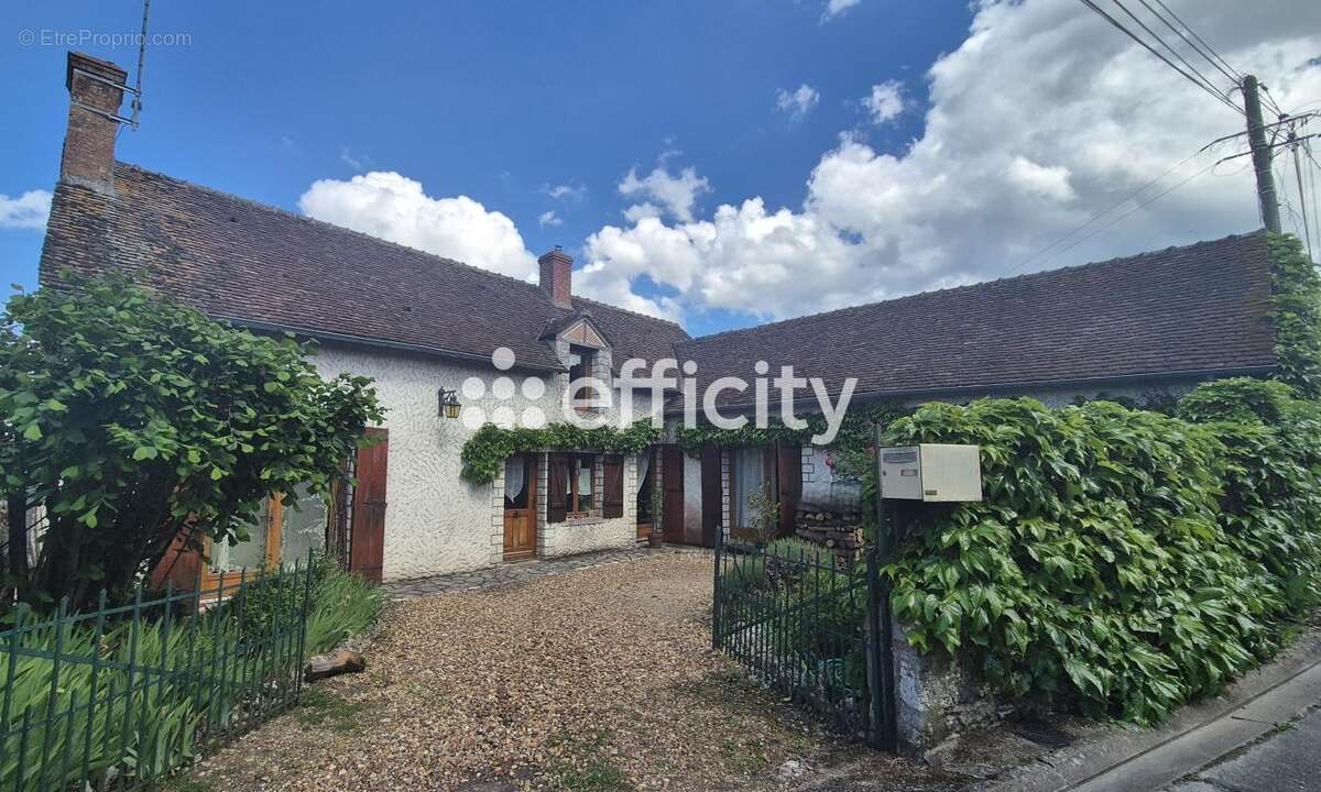 Maison à HUISSEAU-SUR-COSSON