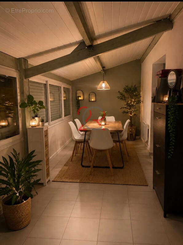 Maison familiale au calme, avec volumes rares et fort potentiel - photo 19