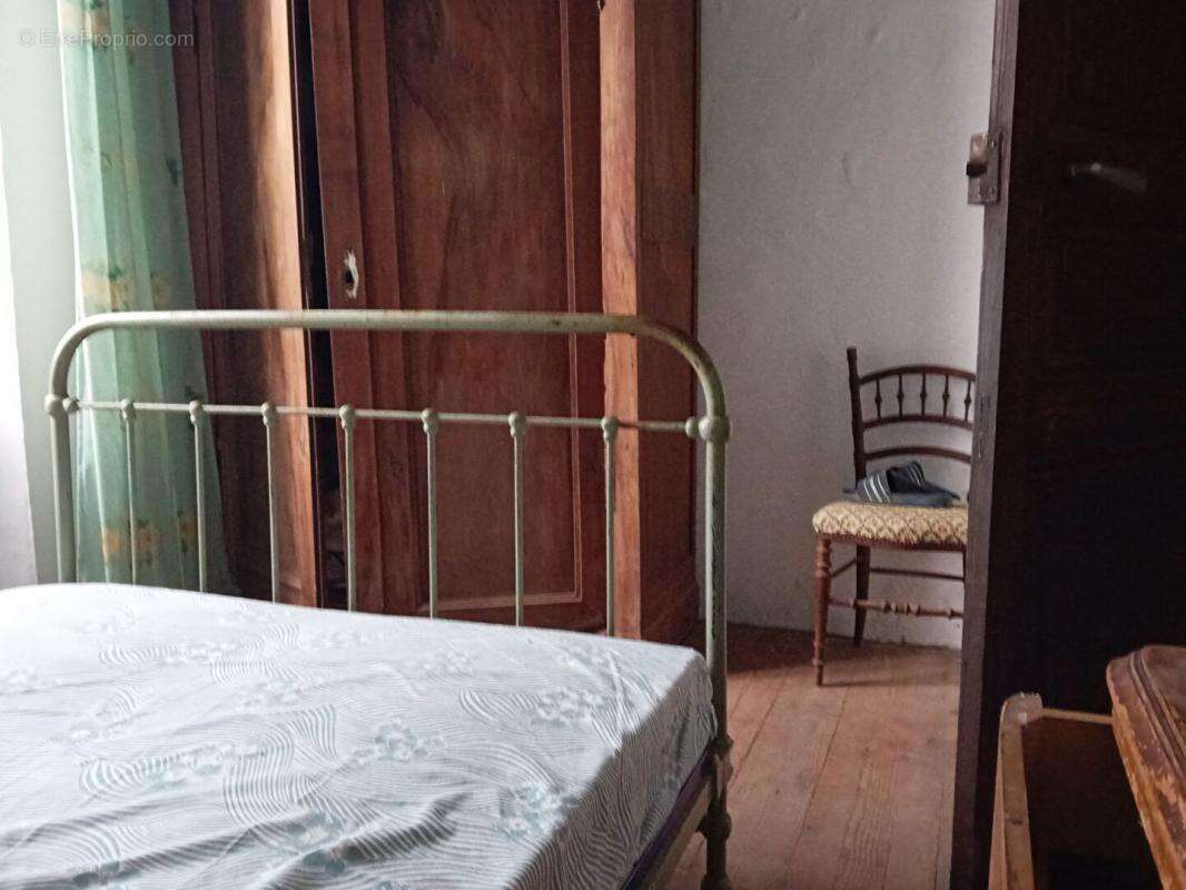 Maison à SAINT-CIRQ-LAPOPIE