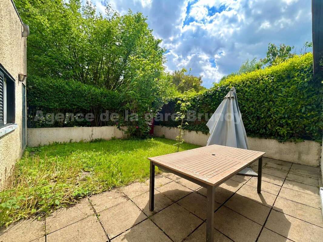 TERRASSE - Maison à EPINAY-SOUS-SENART