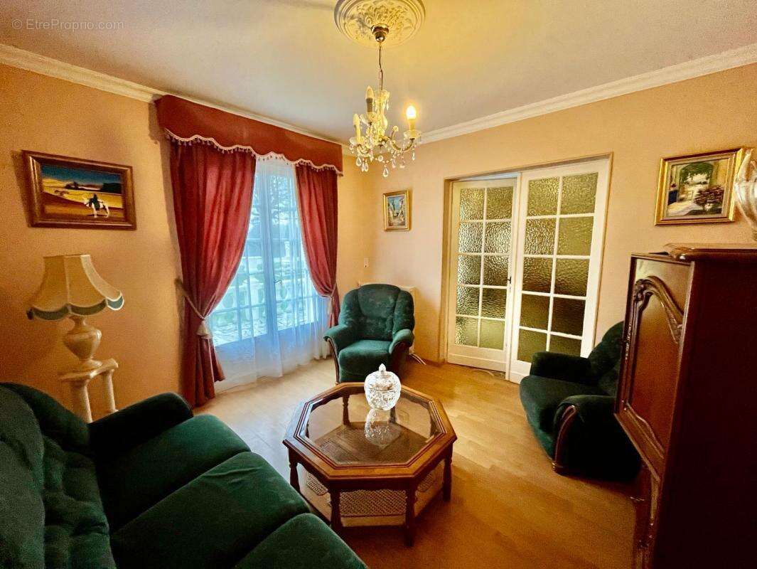 Maison à SAINT-LOUBES