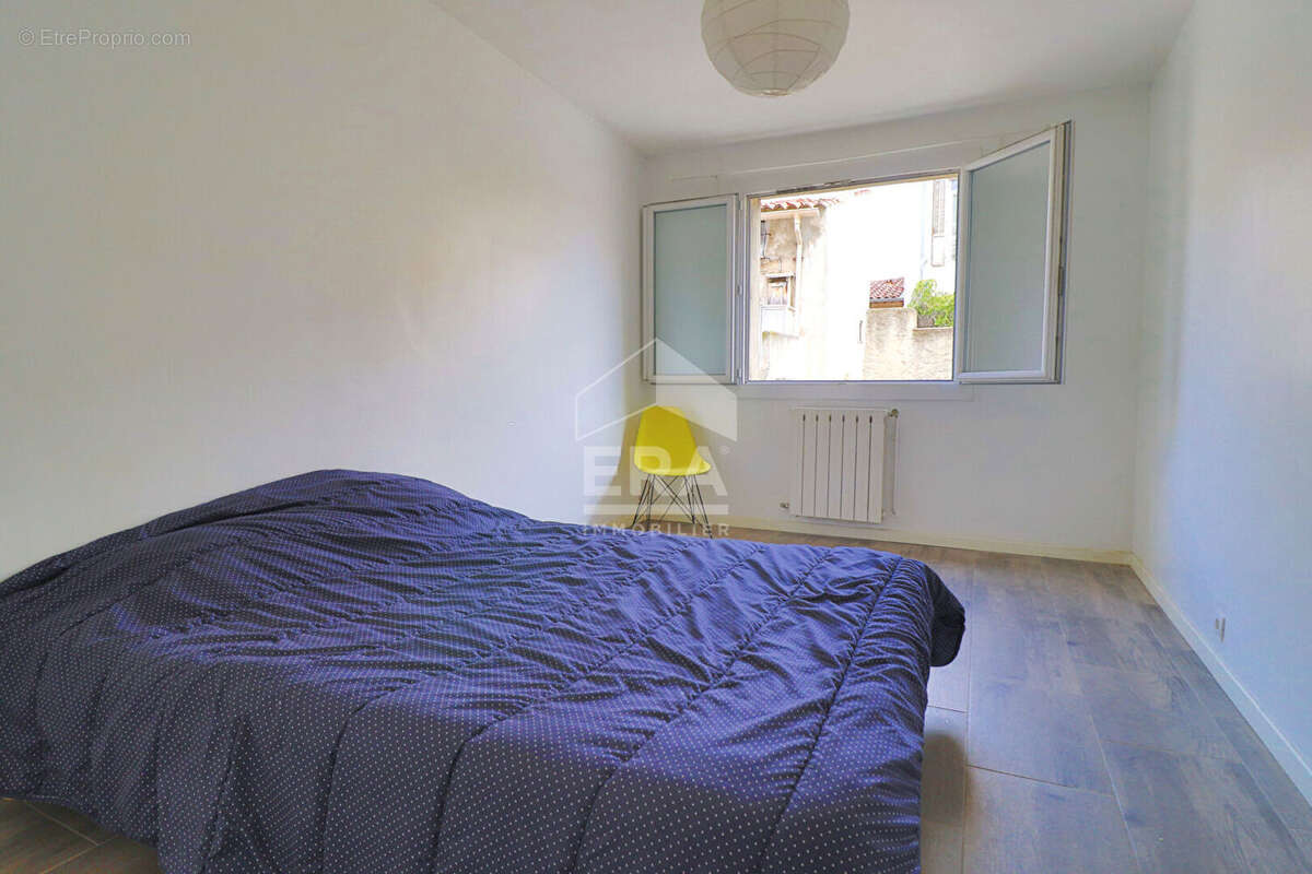 Appartement à MARSEILLE-10E