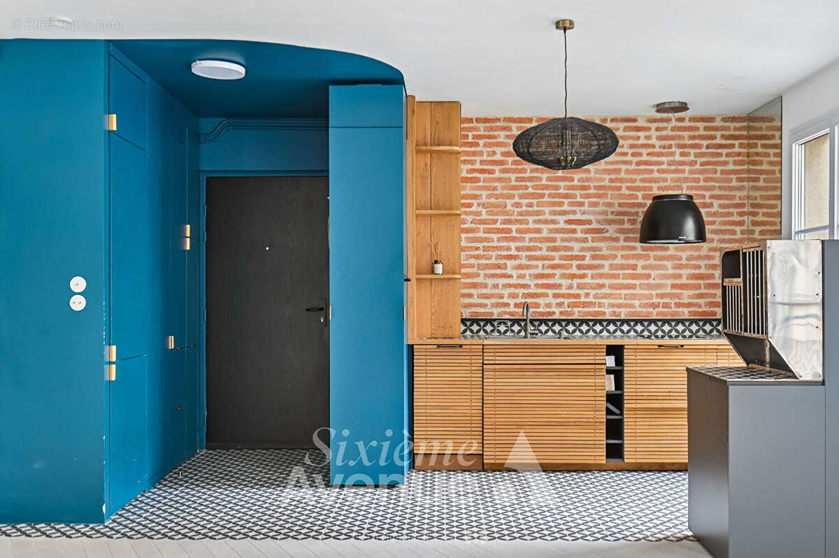 Appartement à PARIS-2E