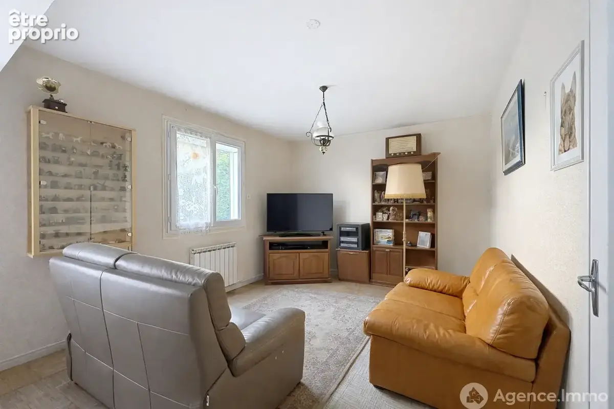 Maison 4 pièces 80 m² à vendre à Sully-Sur-Loire (45600) - photo 3