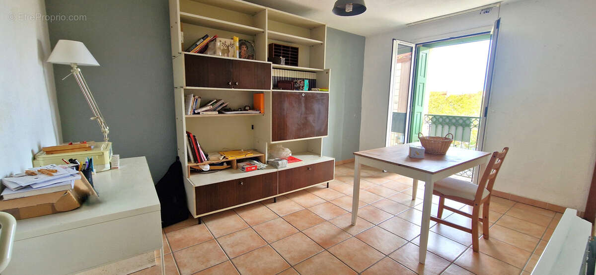 Ille S/ Têt - Appartement plein sud au 2ème étage d'une petite Copropriété sans charges - photo 2