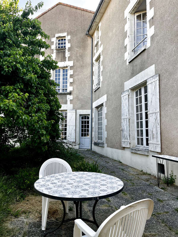 Maison à MIREBEAU