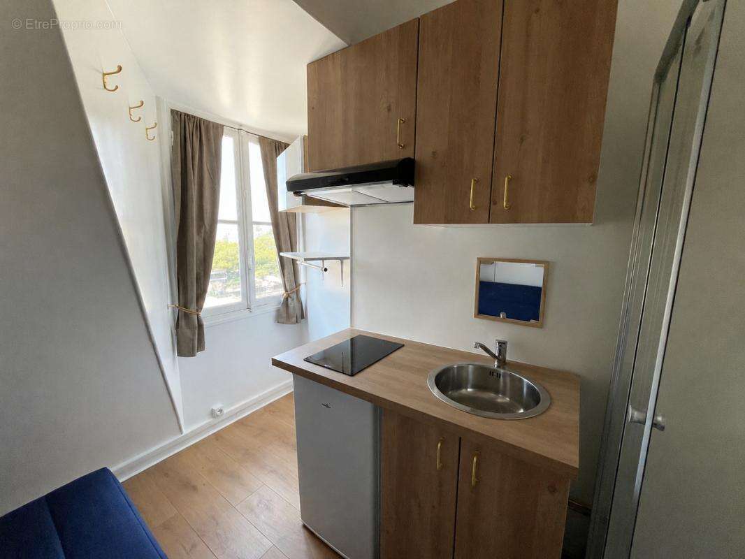 Appartement à PARIS-7E