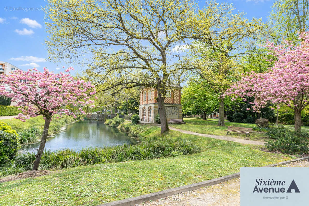Appartement à CHILLY-MAZARIN