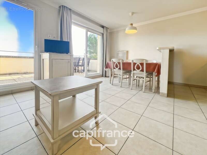 Appartement à MALLEMORT