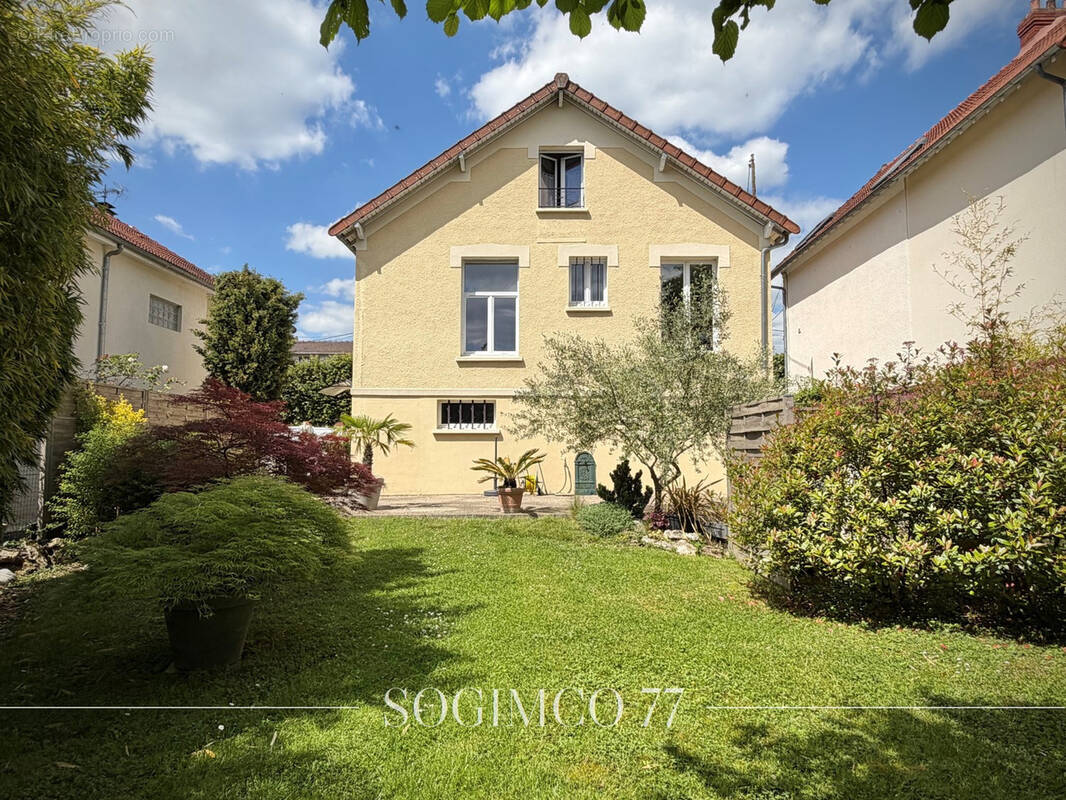 Maison à GOURNAY-SUR-MARNE