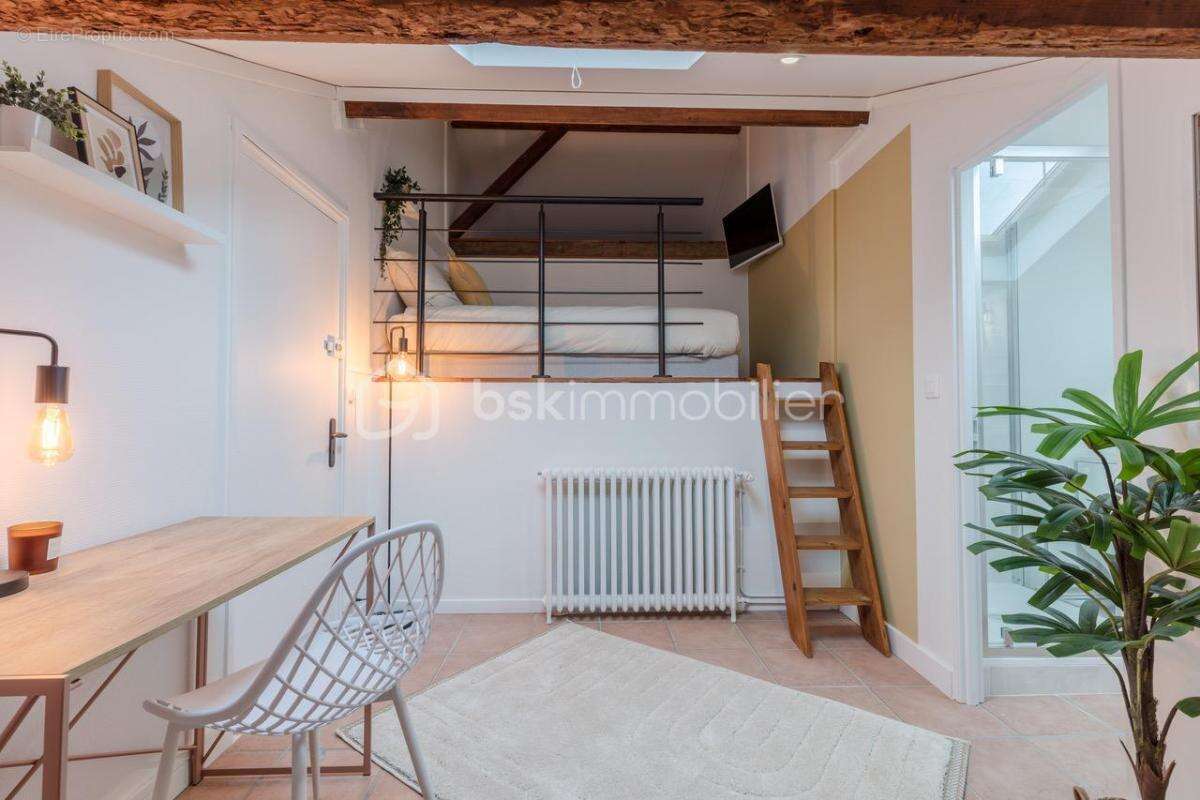 INVESTISSEURS  Maison en Co-Living 250m² avec 10 Chambres Louées à des Étudiants - photo 8