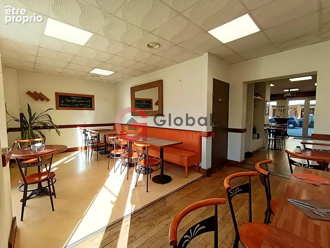 Fonds de commerce Bar / Restaurant et salle banquets en plein Centre-Ville - photo 5