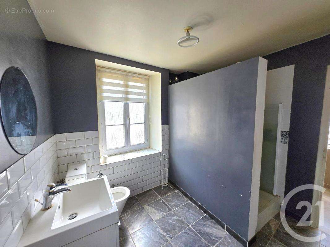 Maison à PONT-SAINTE-MAXENCE