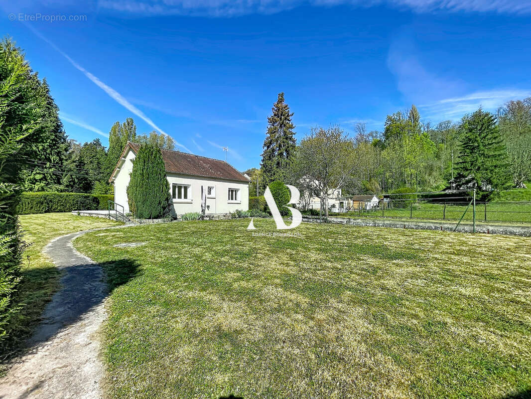 Maison à DONNEMARIE-DONTILLY