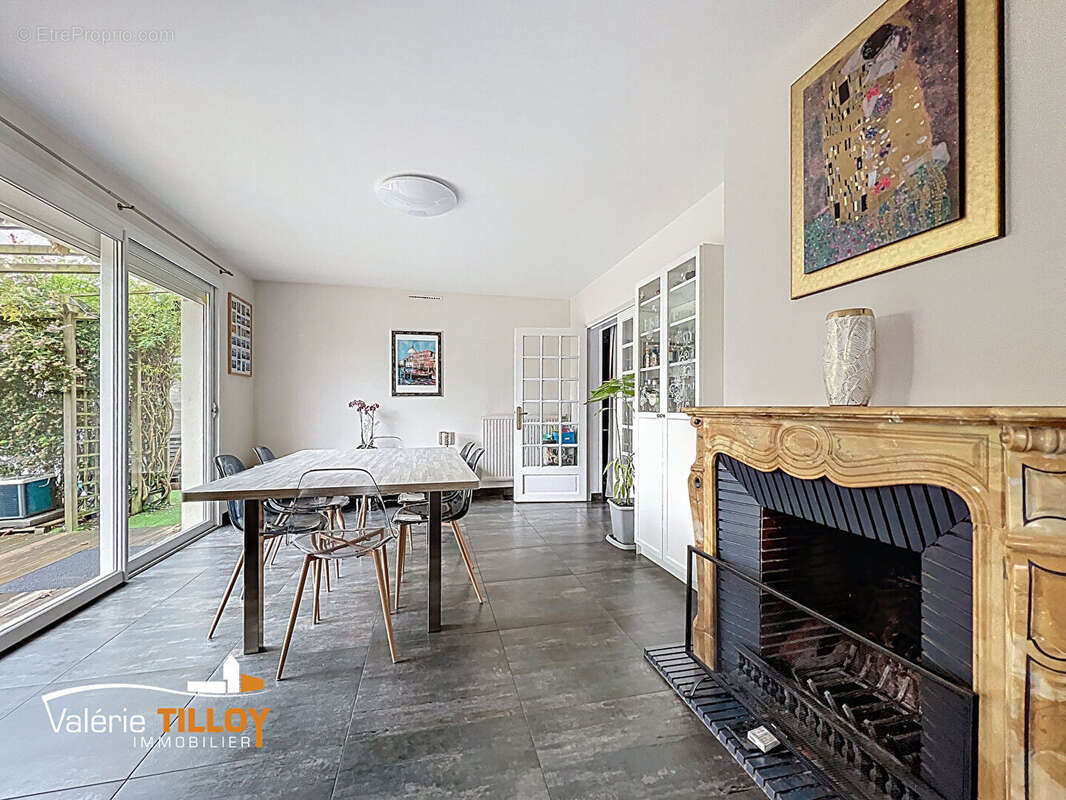 Maison à CHARTRES-DE-BRETAGNE