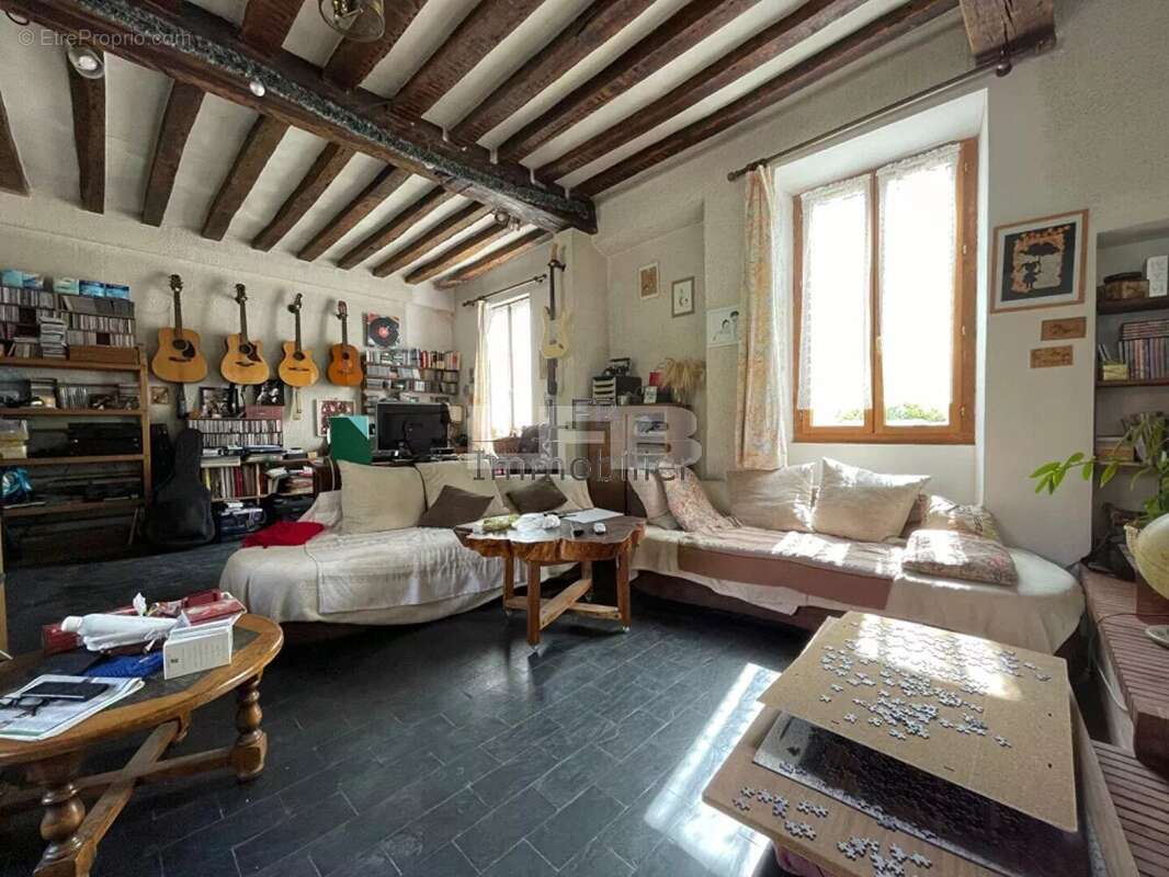 Maison à AUVERS-SUR-OISE