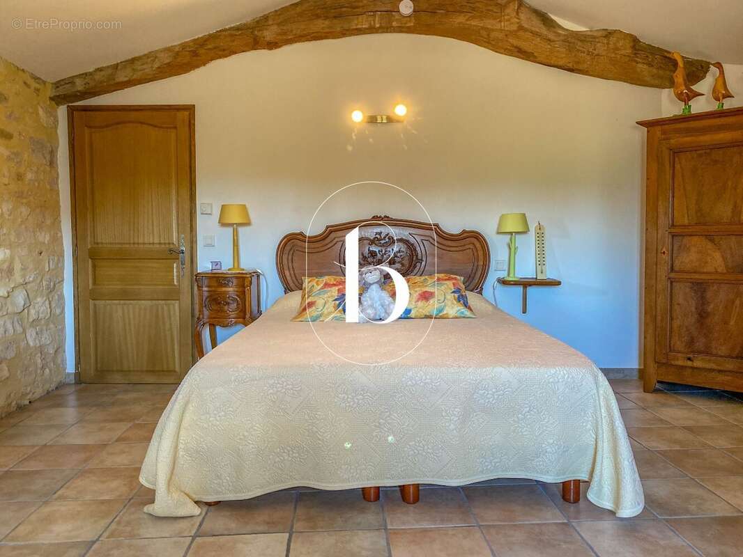 Maison à BARJAC