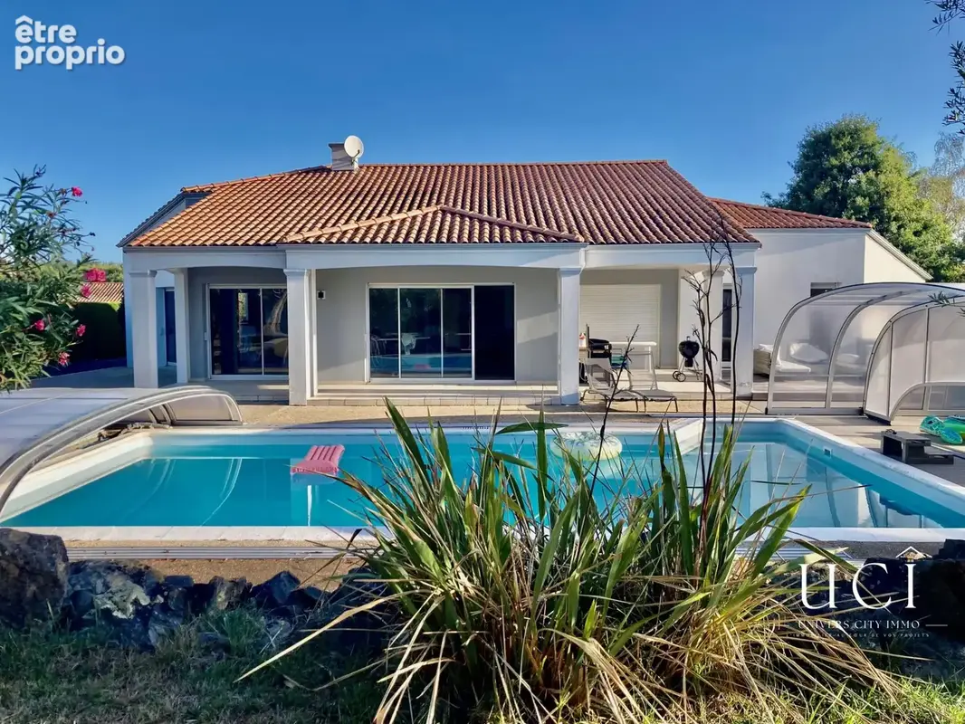 Photo Maison à Basse-Goulaine au prix de 675 000€