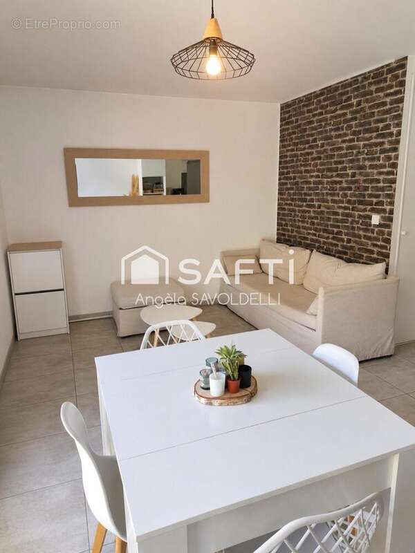 Appartement 45 m² à Le Pradet  - photo 2