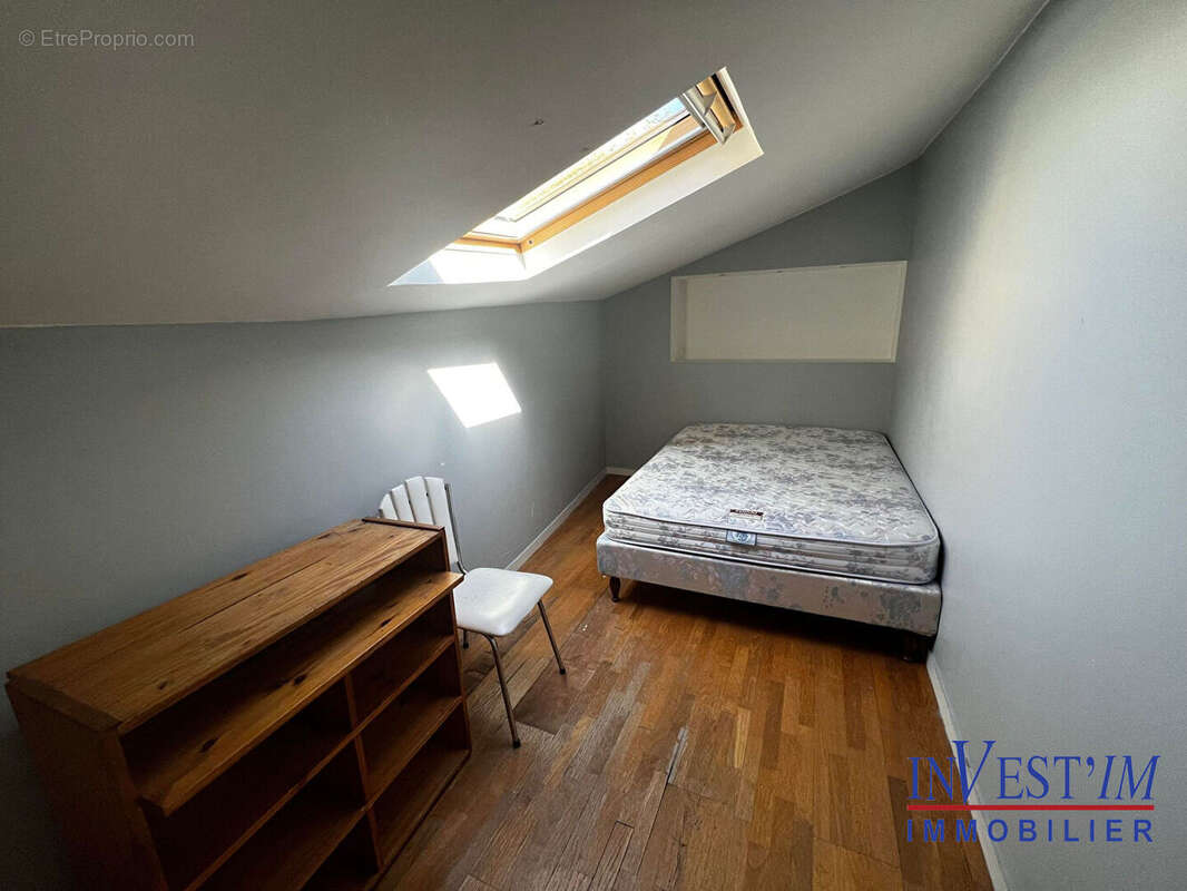 Appartement à PIERRE-BENITE