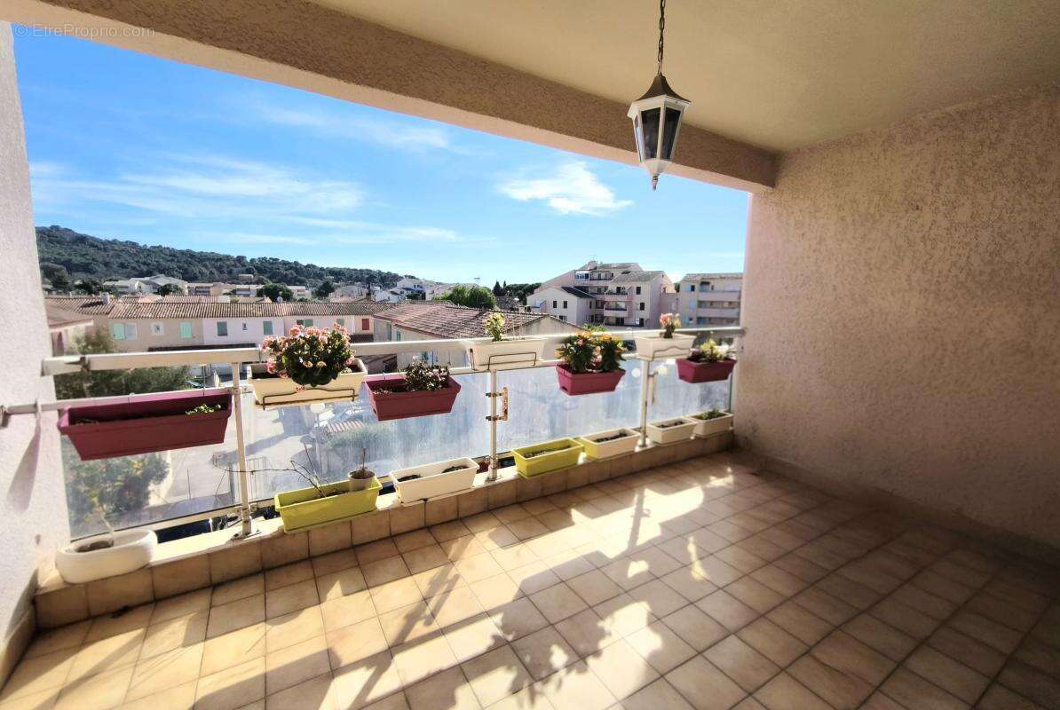 Appartement à SANARY-SUR-MER