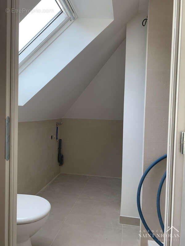 Appartement à LES MUREAUX