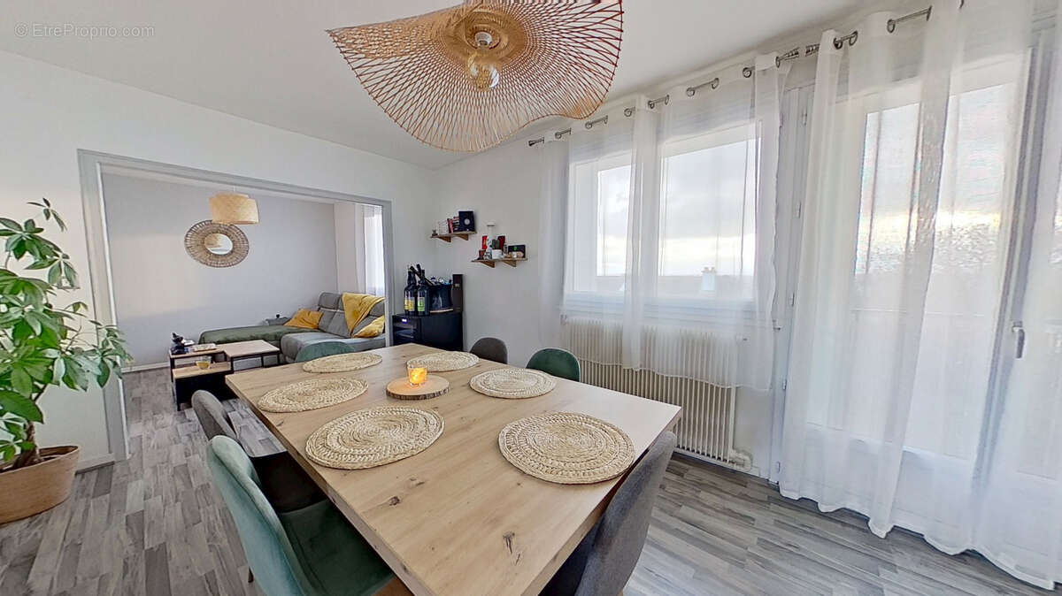 Appartement à SAINT-MAX