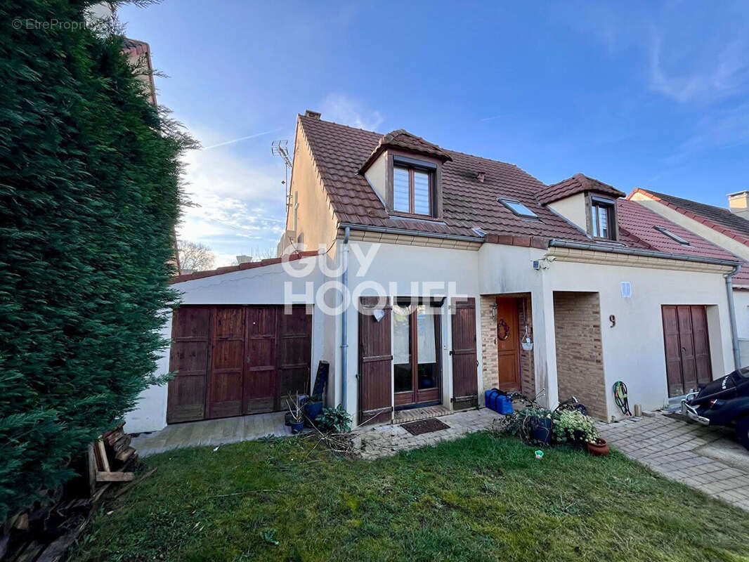 Maison  6 pièce(s) - neufmoutiers en brie - photo 8