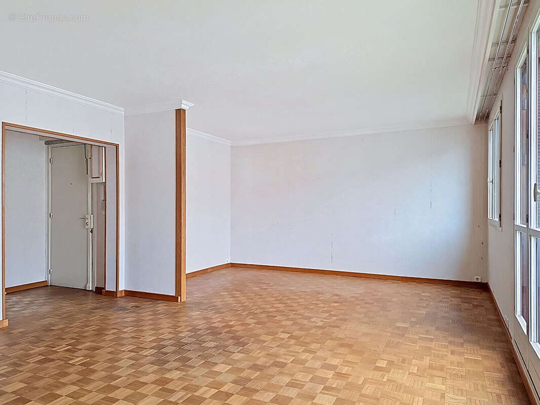 Appartement à CHATILLON