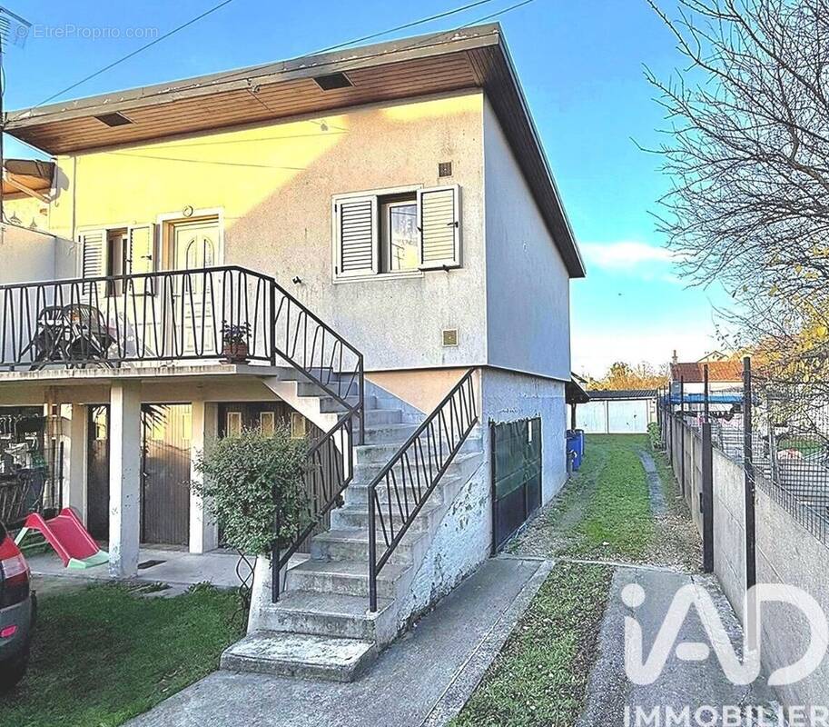 Photo 1 - Maison à BOBIGNY