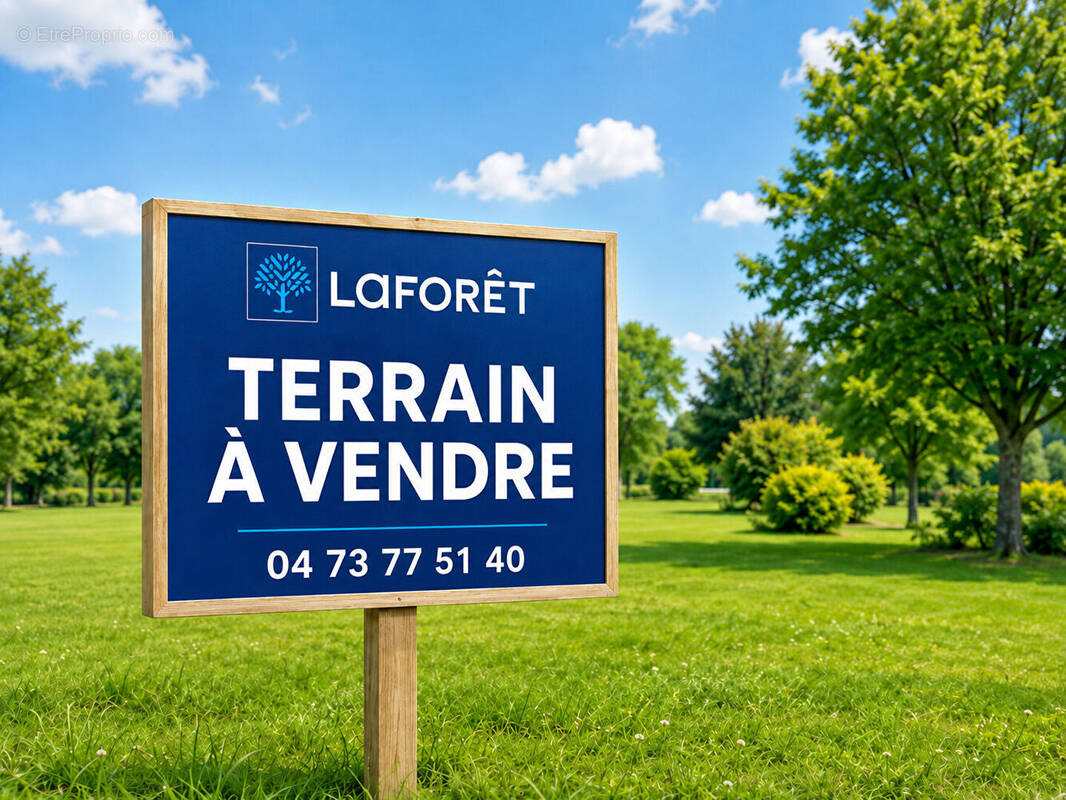 Terrain à COURNON-D'AUVERGNE