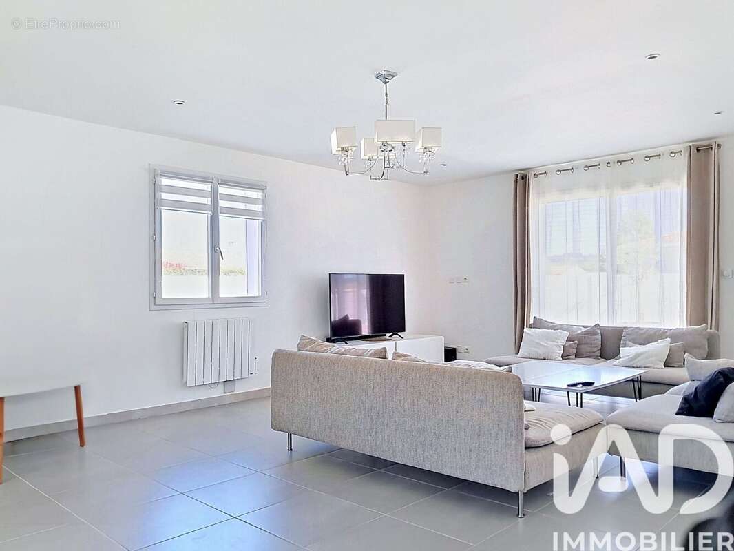 Maison 138 m² à Castelculier  - photo 2