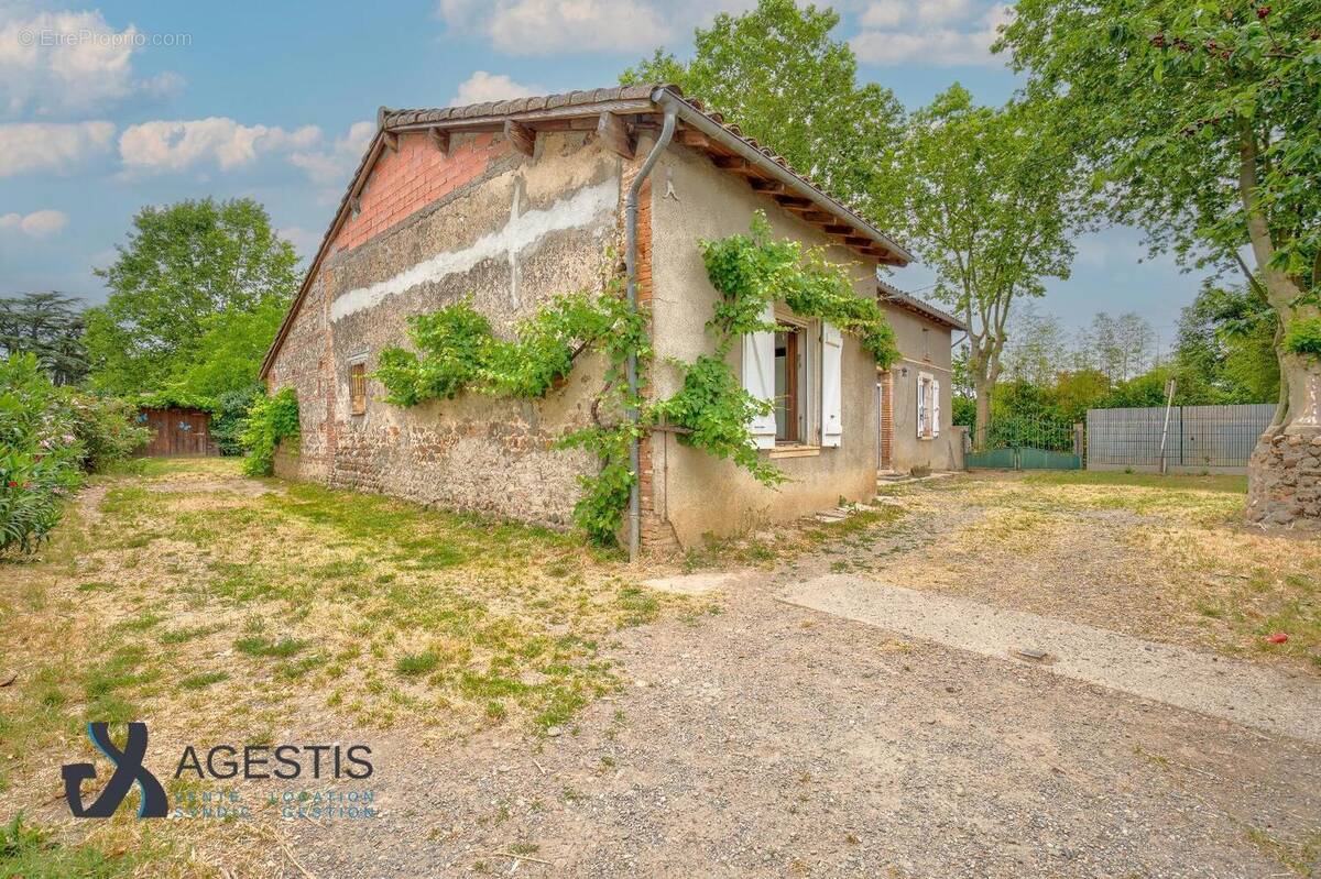   - Maison à LHERM