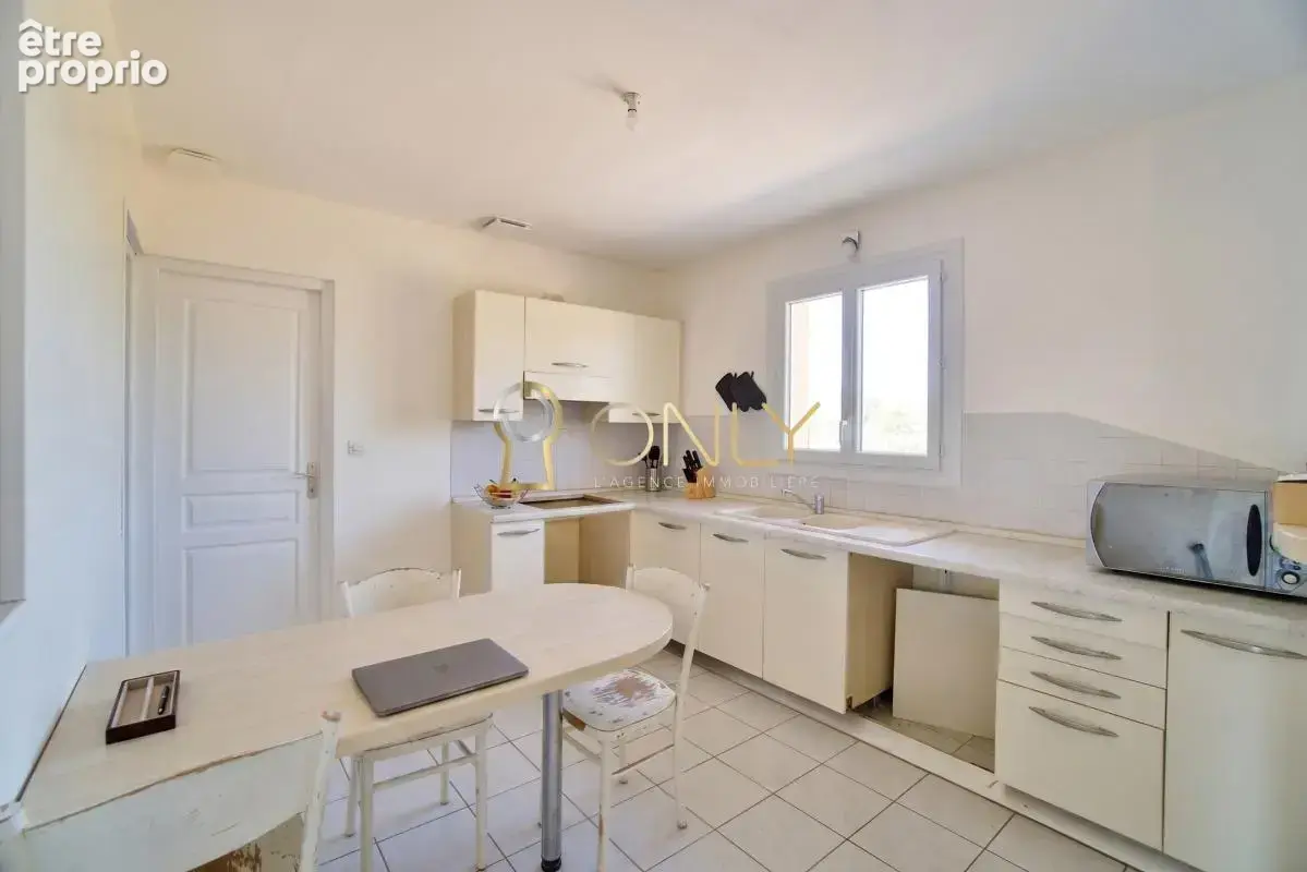 Leyment - Maison individuelle - 116m² - 5 chambres - photo 7