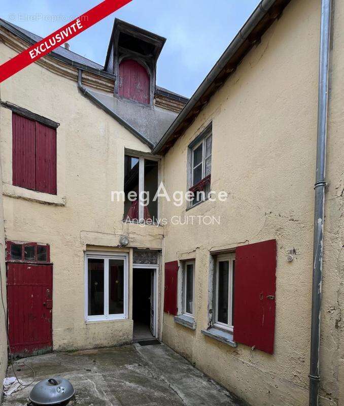 Maison à BEAUMONT-SUR-SARTHE