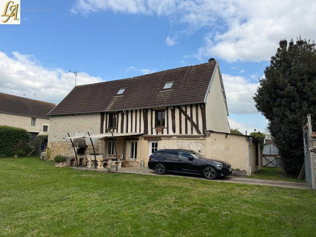 Maison à PACY-SUR-EURE
