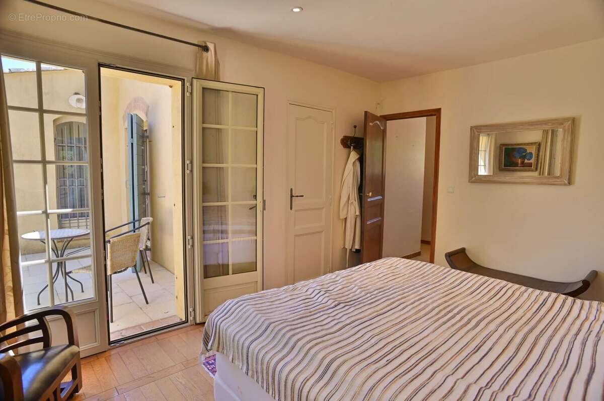 Maison à SAINT-RAPHAEL